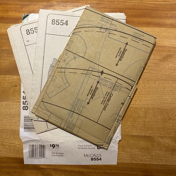 🪡 McCall’s Crafts Sewing Pattern Baby Dolls Clothes 8554 - Picture 2 of 4